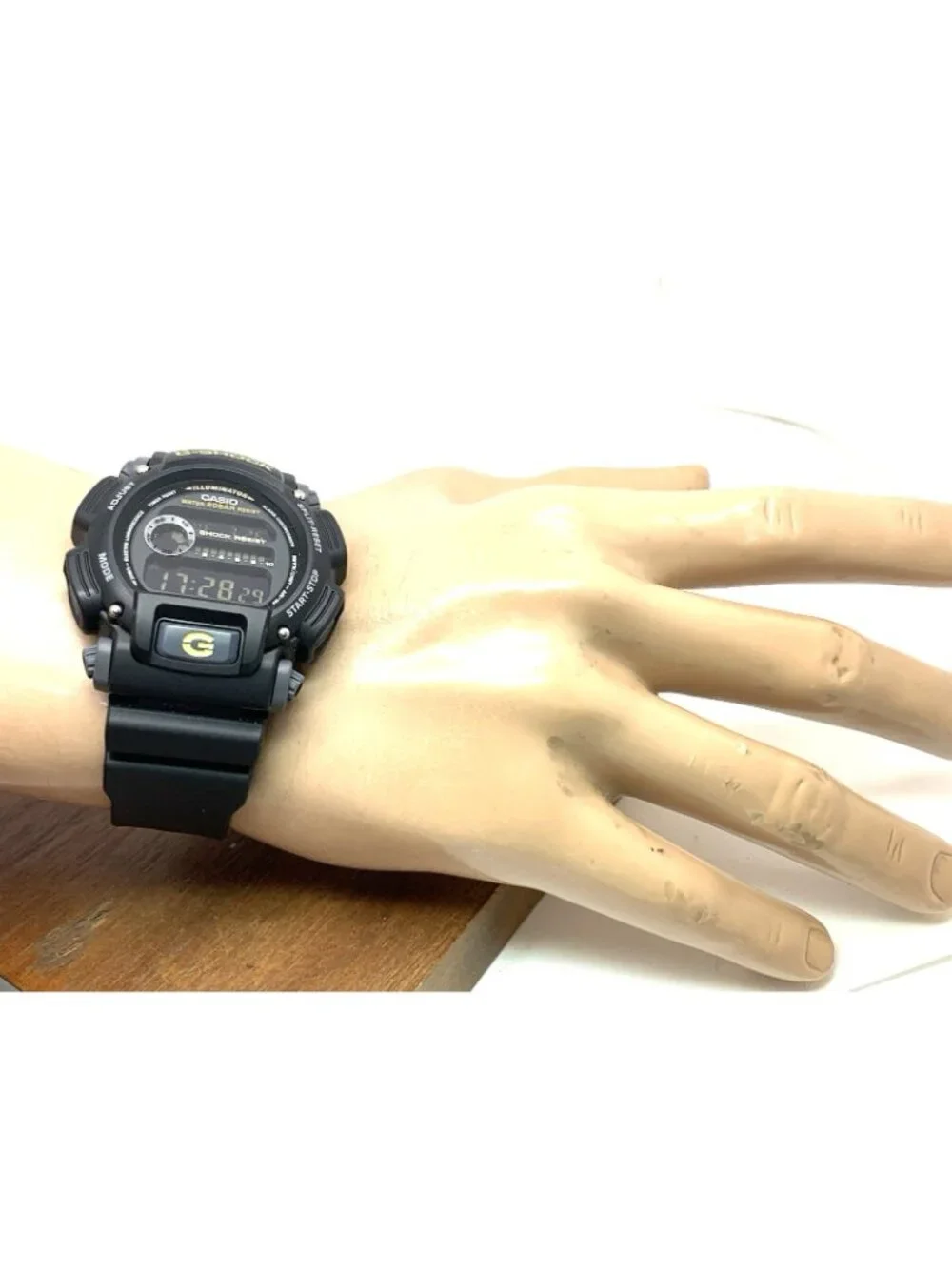 Casio Men's Watch G-Shock DW9052 Black Resin Digital Illuminator 44mm Sport 3232
